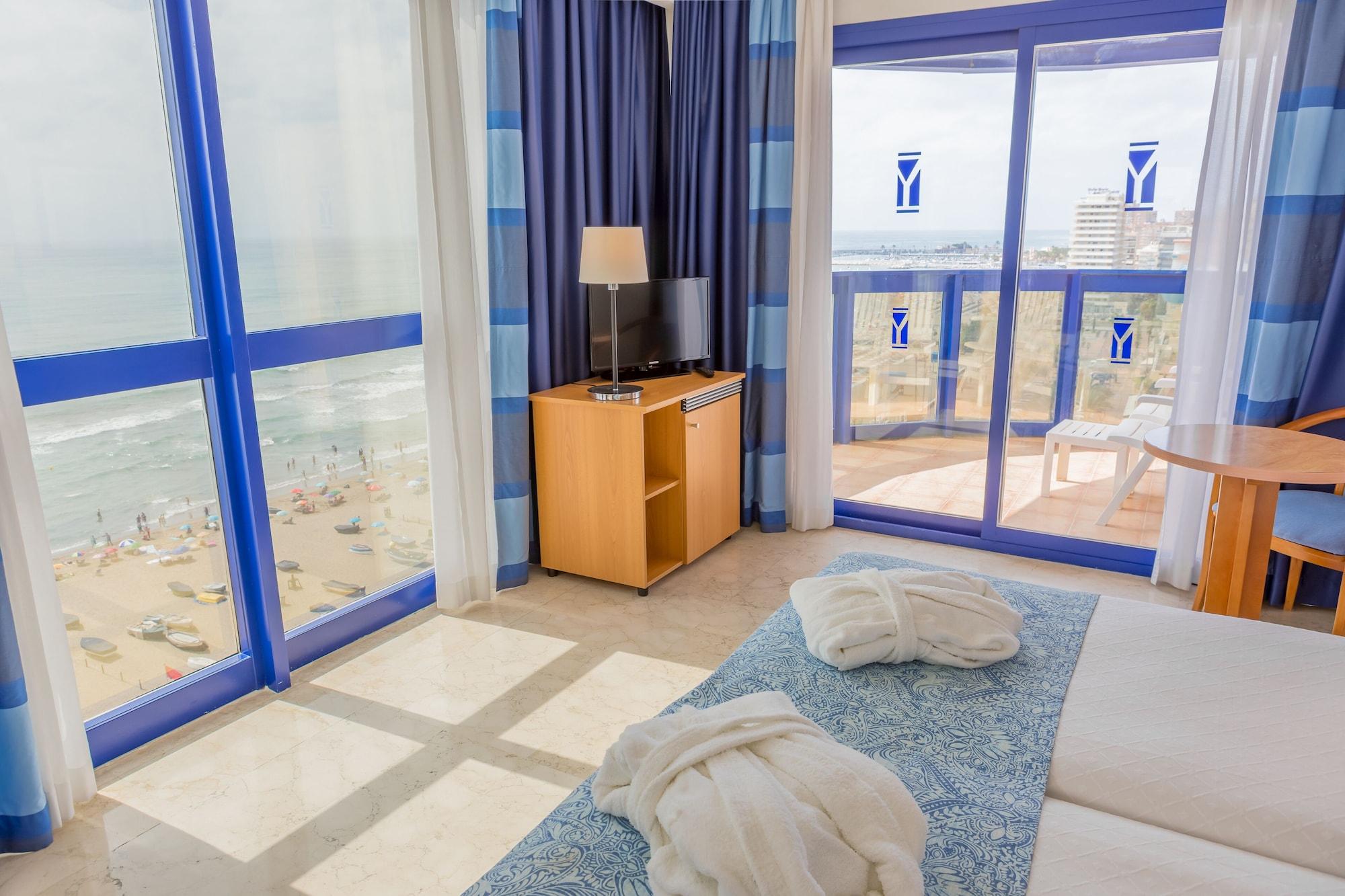 Hotel Yaramar - Adults Recommended Fuengirola Bagian luar foto